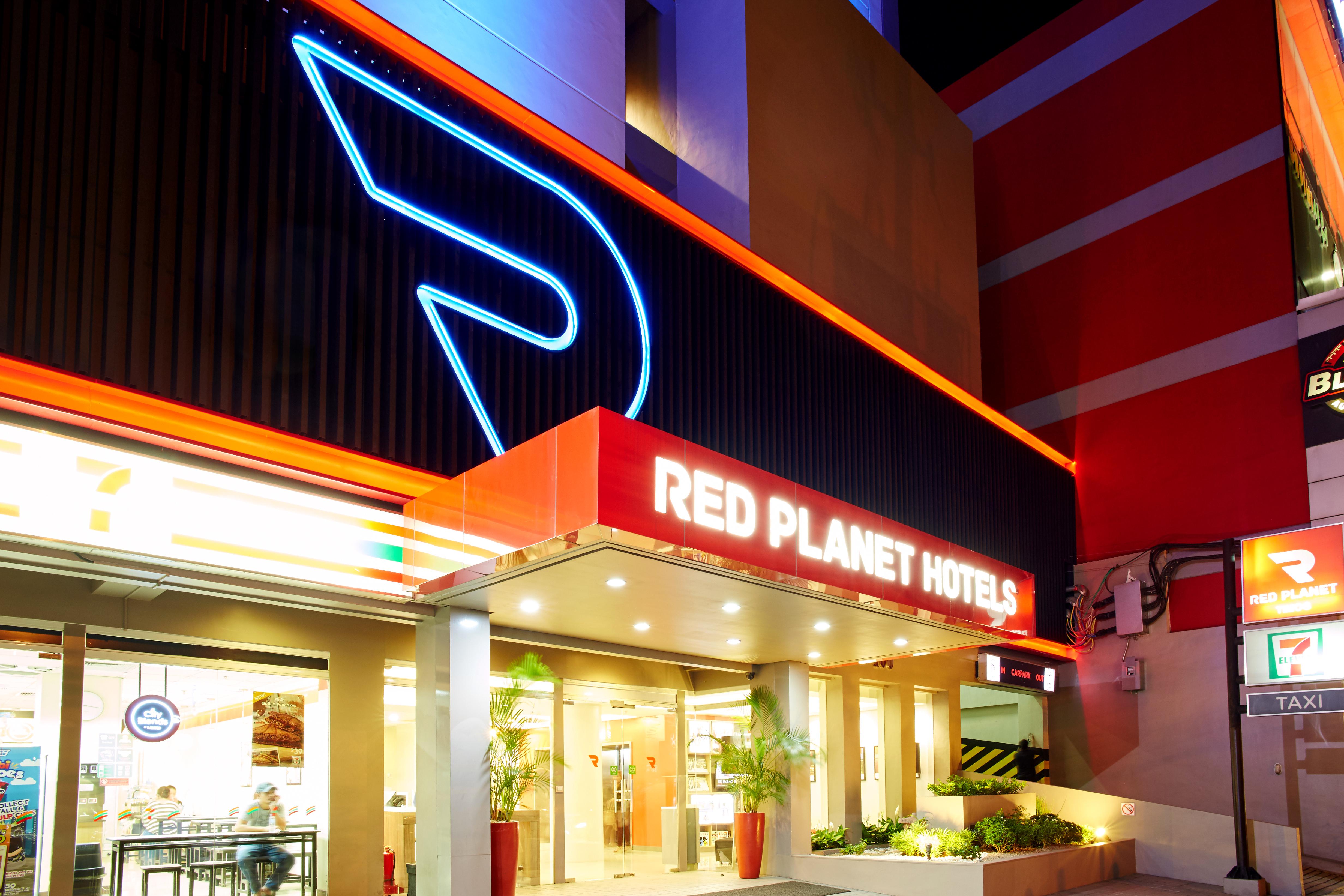 Red Planet Quezon City Timog Cidade Quezon Exterior foto